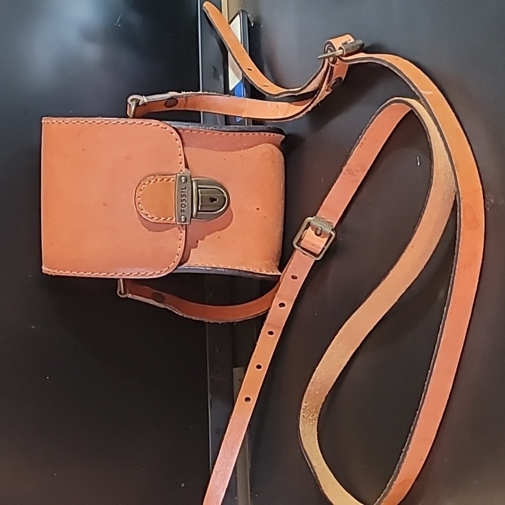 Vintage Fossil Leather Crossbody camera bag